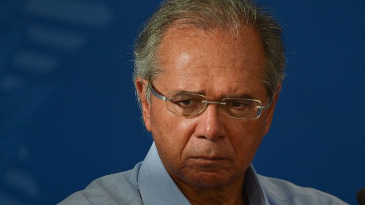 Ajuda a estados e municípios será de R$ 130 bilhões, diz Guedes