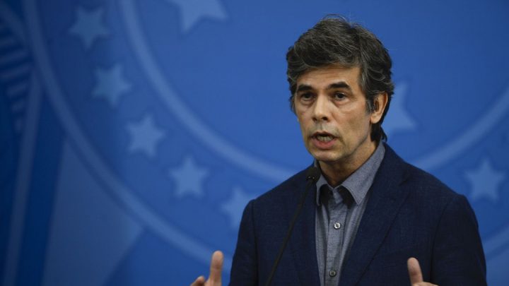 Novo ministro da Saúde defende testagem da população para covid-19