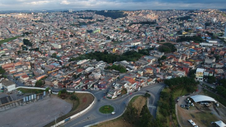 Prefeito Paulo Barufi decreta ponto facultativo nas repartições públicas nesta sexta-feira (22)
