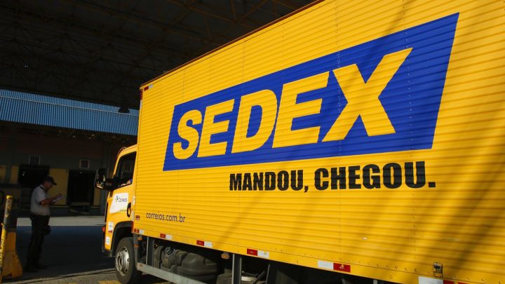 Correios fazem live sobre postagem para comércio eletrônico