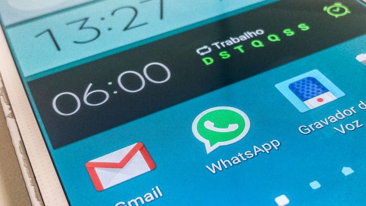 Covid-19: checadores de fatos e WhatsApp criam robô contra fake news