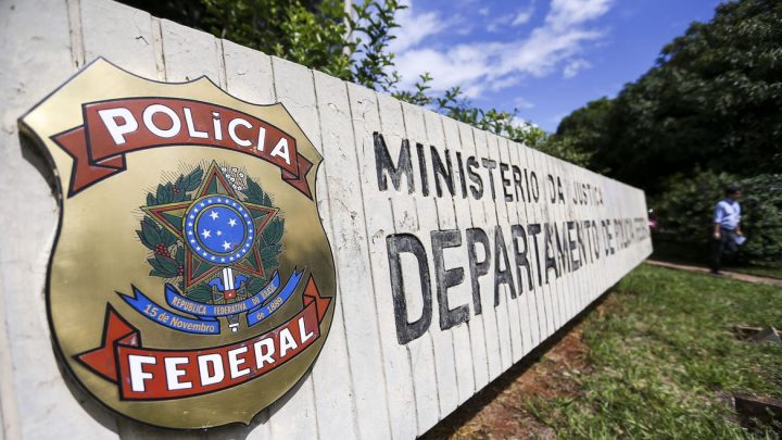 PF conclui segundo inquérito sobre atentado contra Bolsonaro