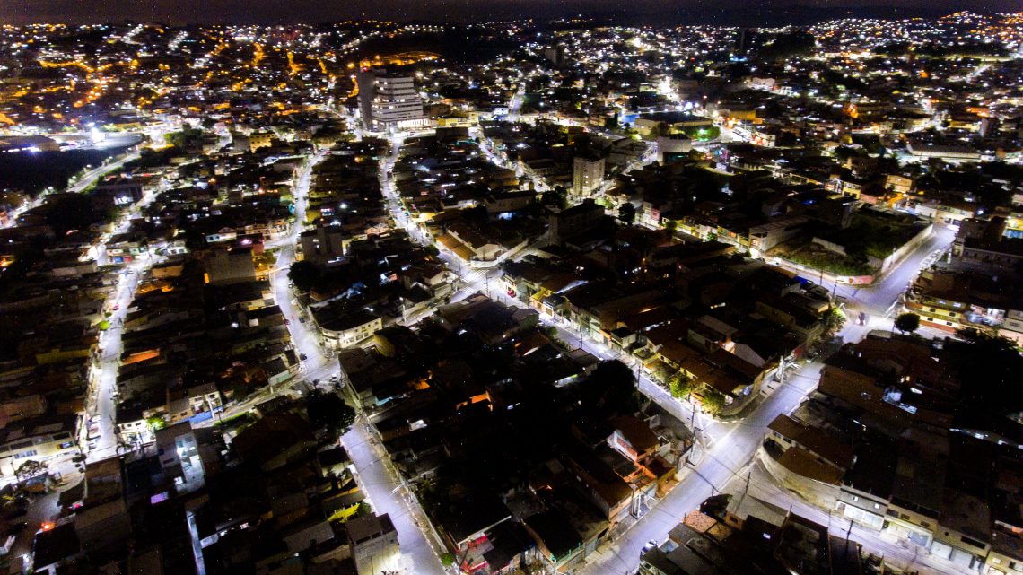 Prefeitura de Itapevi troca 6 mil lâmpadas comuns da iluminação pública por LED