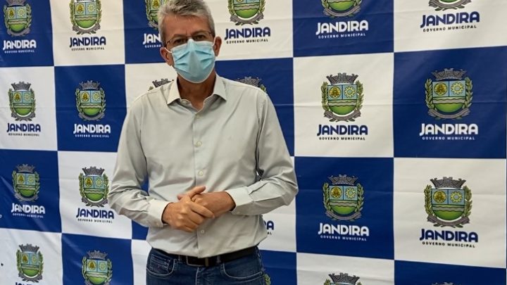 Prefeito Paulo Barufi faz pronunciamento sobre o andamento das obras em Jandira