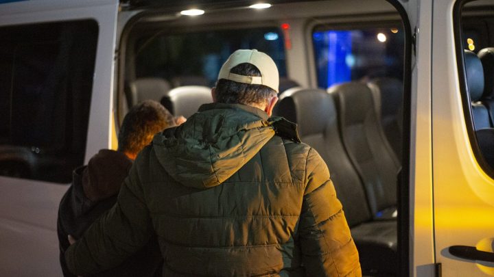 SDS realiza mais de 200 abordagens de pessoas em situação de rua, 51 estão ativas em projeto de acolhimento