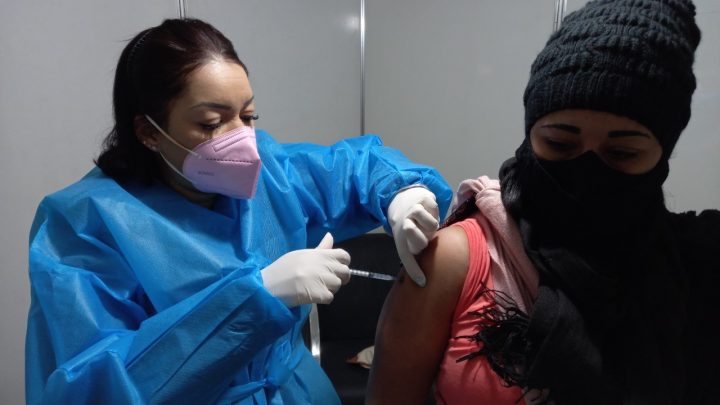 Sem agendamento: pessoas de 35 a 39 anos podem ser vacinadas neste sábado