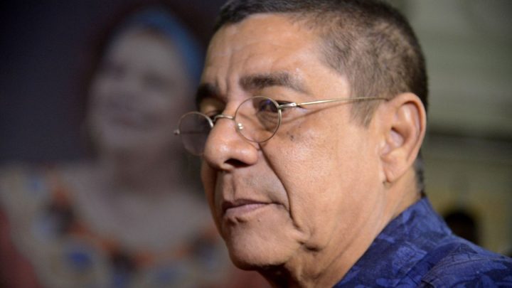 Zeca Pagodinho tem alta de clínica onde tratava covid-19 no Rio