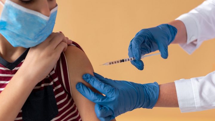 Vacinação infantil: está liberado o pré-cadastro para crianças de 5 a 11 anos contra a Covid-19