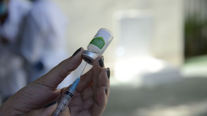 Ministério da Saúde amplia quarta dose para pessoas acima de 50 anos