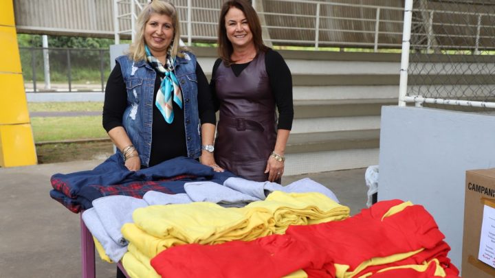 Campanha do Agasalho faz nova distribuição