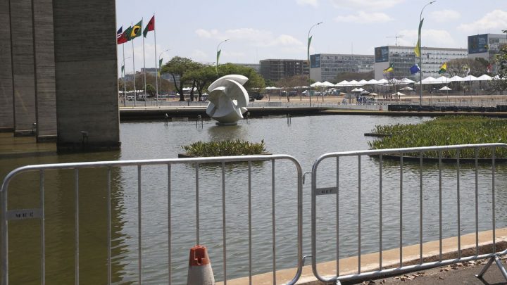 Comemoração do bicentenário terá show aéreo e desfile na capital