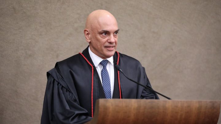 Ministro do STF revoga decisão para manter decreto que reduziu IPI