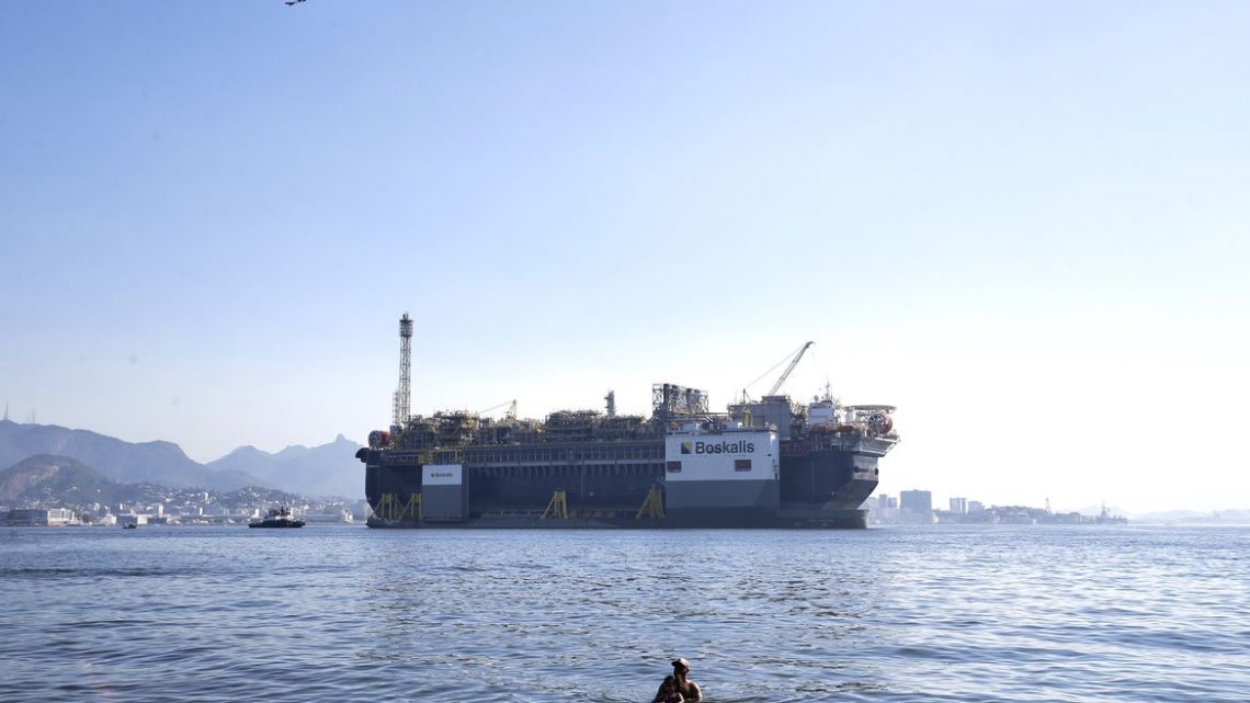 Produção de petróleo ultrapassa 4 milhões de barris por dia, diz ANP