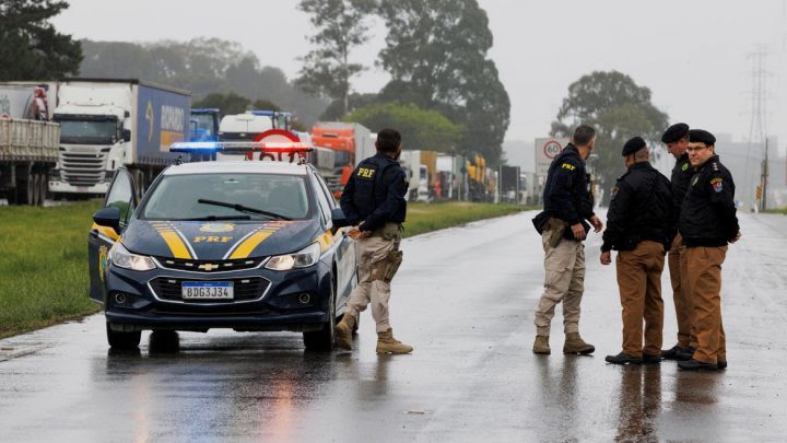 PRF registra um bloqueio parcial em rodovia federal