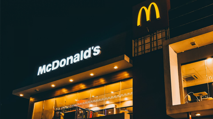 McDonald’s Jandira disponibiliza 40 oportunidades de emprego para a nova unidade